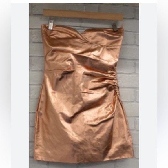 Zara NWT rose gold metallic sweetheart ruched faux leather patent mini dress - Picture 9 of 12